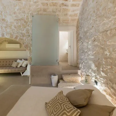Vittoria Luxury A By Wonderful Italy *