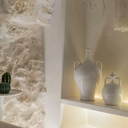 Vittoria Luxury A By Wonderful Italy *