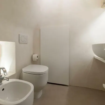 Vittoria Luxury A By Wonderful Italy *